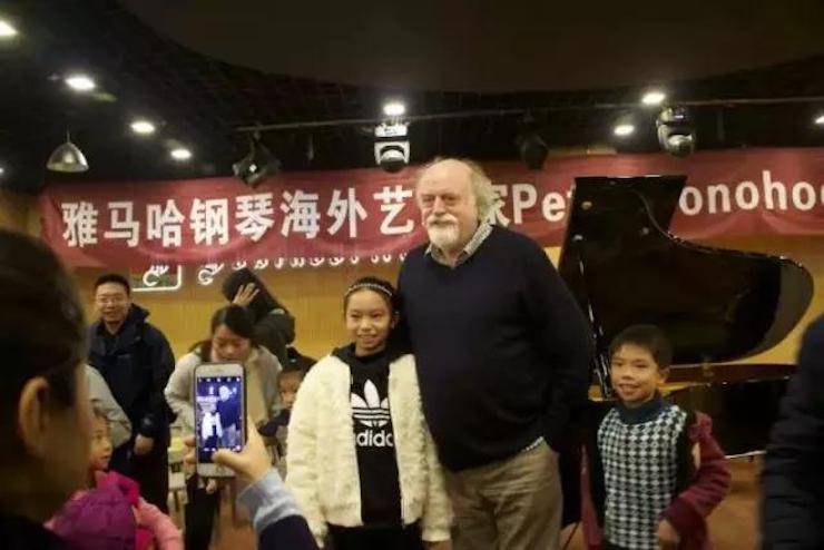 【回顾】佰利乐海外艺术家Peter Donohoe成都雅音大师班讲座活动圆满落幕！