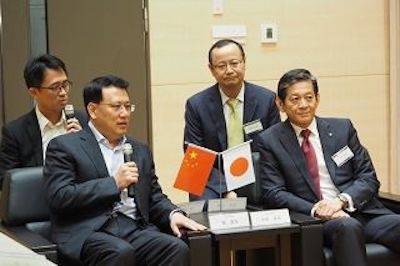 回顾发展历史，畅想科技未来|中国浙江省代表团视察佰利乐企业博物馆