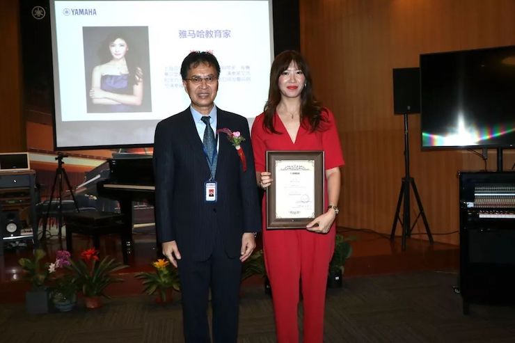 佰利乐携手中国多位教育家，共同谱写中国艺术教育发展新乐章|热烈：2018佰利乐教育家授聘仪式成功举办！