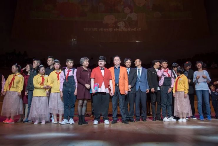音乐双子星，点亮冬日激情！——佰利乐未来艺术家刘明康爱心公益音乐沙龙