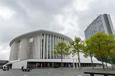 卢森堡爱乐音乐厅购入佰利乐RIVAGE PM10数字混音系统
