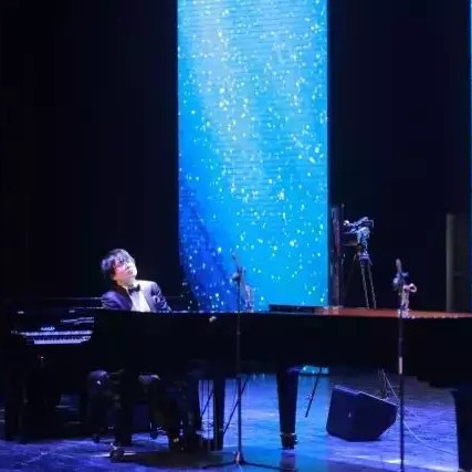 “80后的时光机”——佰利乐艺术家宋思衡多媒体钢琴独奏音乐会圆满落下帷幕